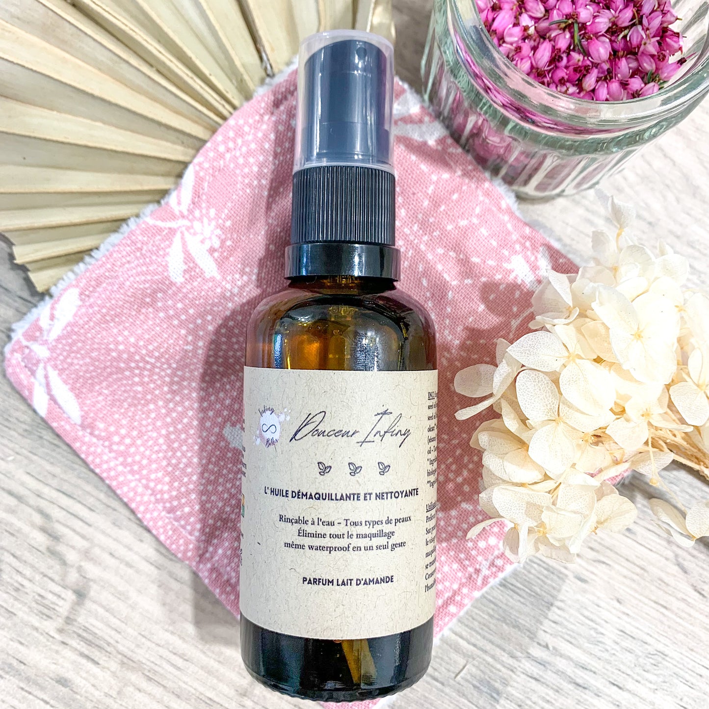 Douceur Infiny - L'huile démaquillante et nettoyante